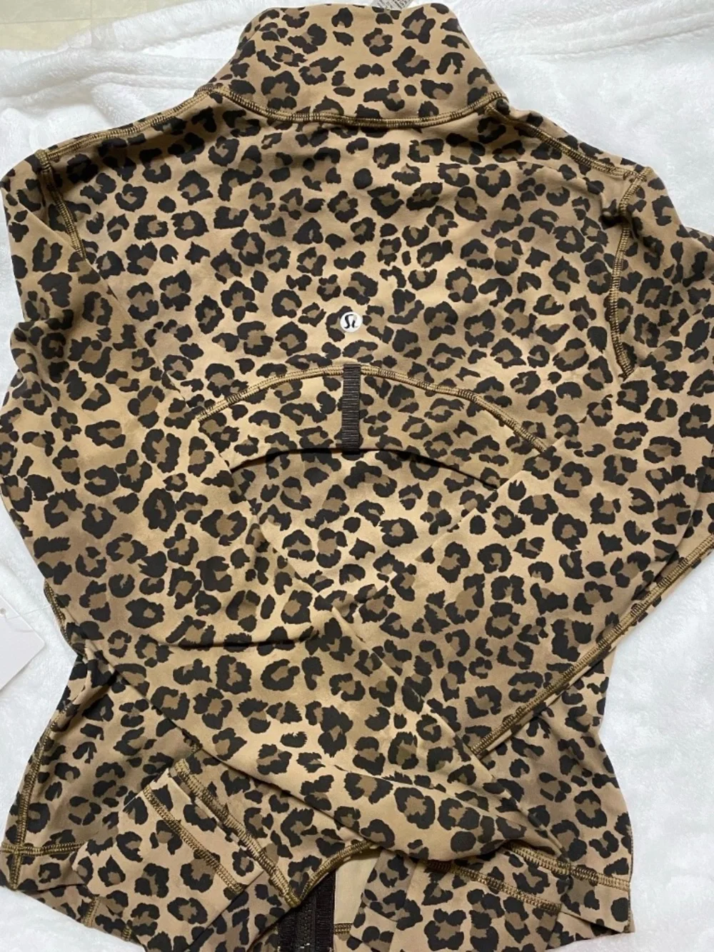 lululemon leopard define